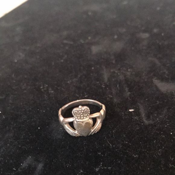 Jewelry - Sterling silver ring